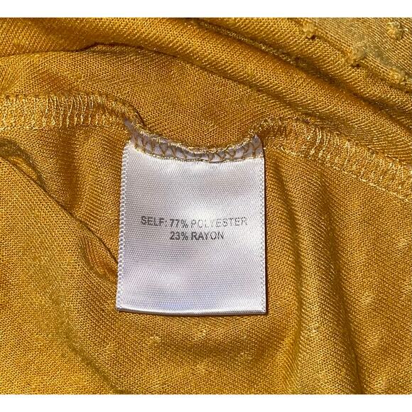 Rose+Olive Mustard Knotted-Front Top - Size 1X ** - Picture 6 of 7